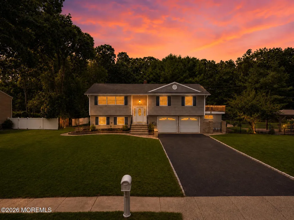 11 Ash Street Eatontown, NJ 07724