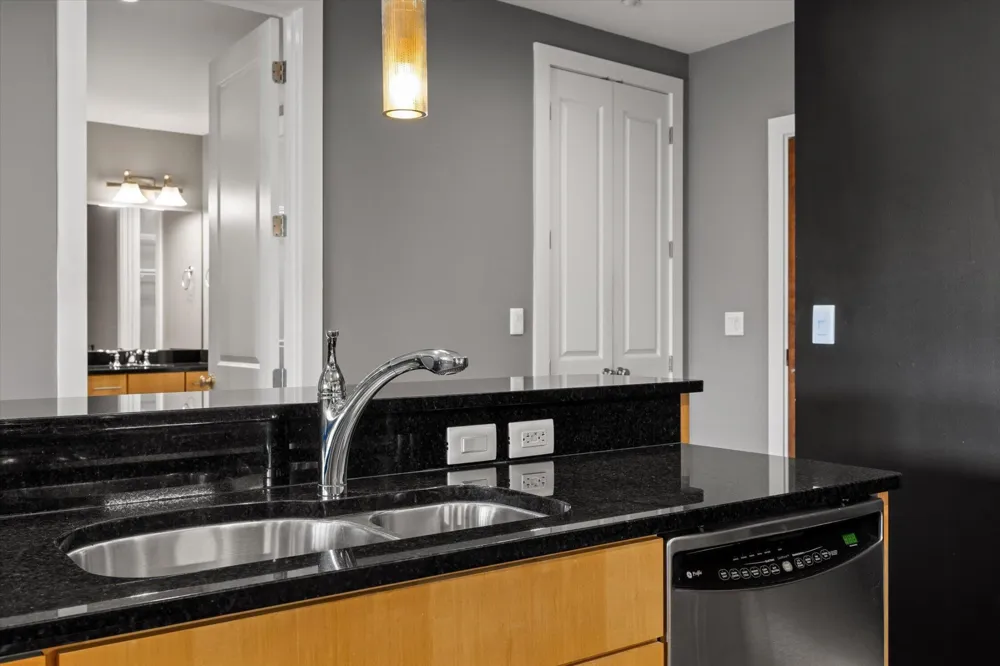 4 Cherokee Boulevard #321 Chattanooga, TN 37405