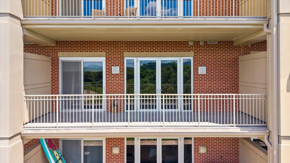 4 Cherokee Boulevard #321 Chattanooga, TN 37405