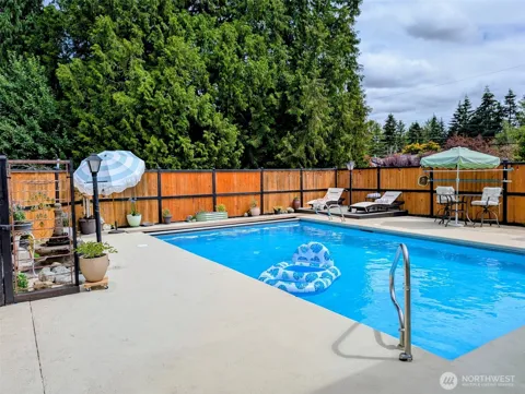 224 S 166th Street