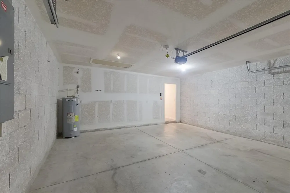 9120 AEGEAN CIRCLE Lehigh Acres, FL 33936
