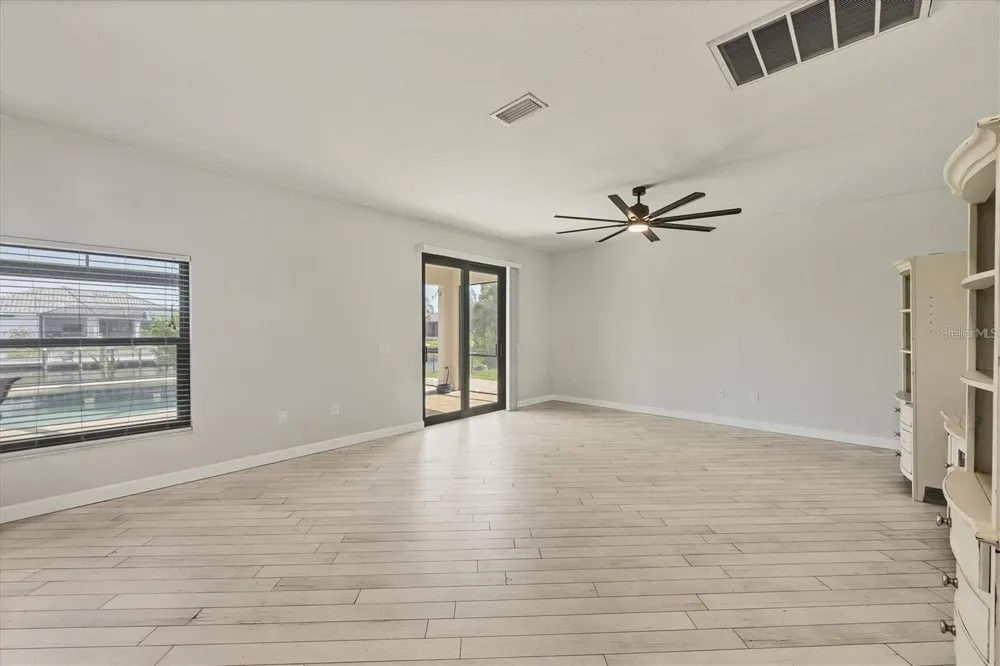 15530 AQUA CIRCLE Port Charlotte, FL 33981
