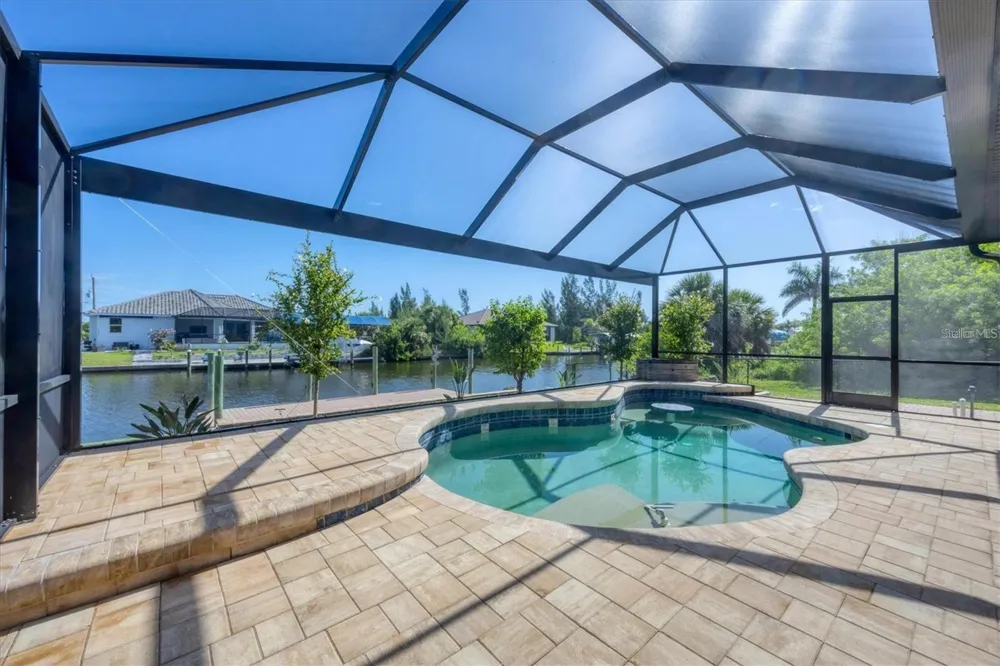 15530 AQUA CIRCLE Port Charlotte, FL 33981