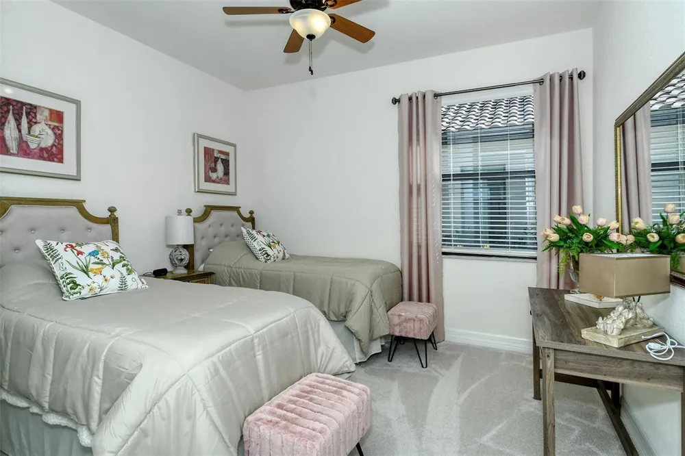 6132 CESSNA RUN Bradenton, FL 34211