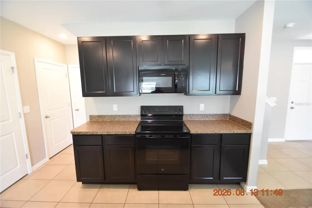 10233 MANGROVE WELL ROAD Sun City Center, FL 33573