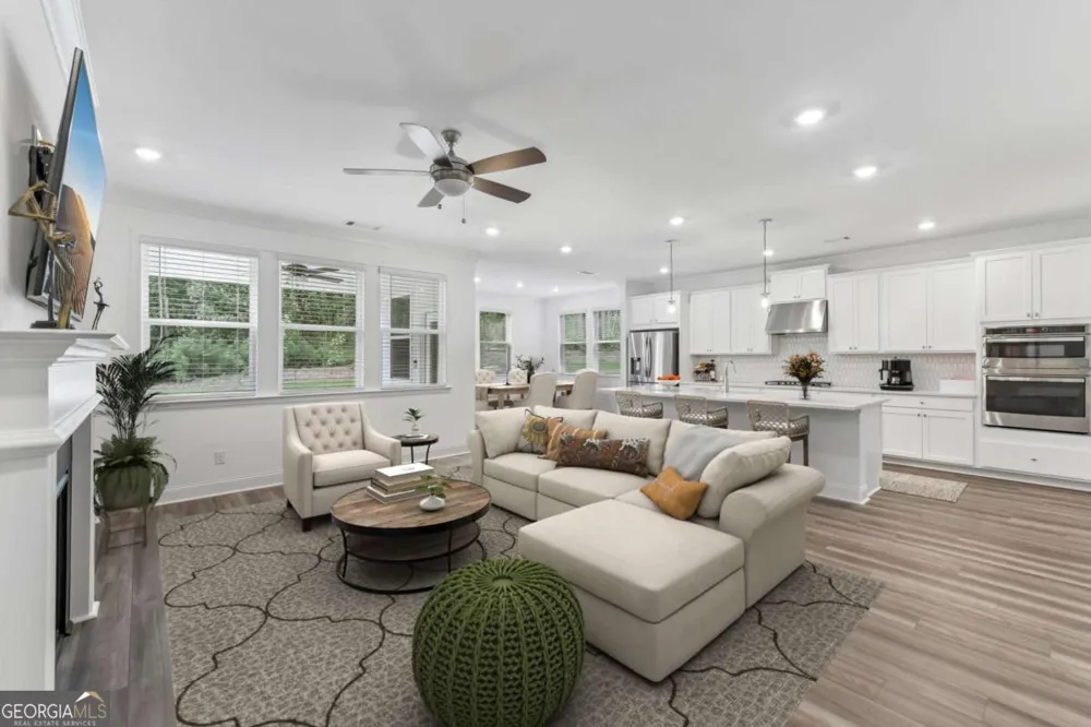 3219 Shirecrest LN Dacula, GA 30019