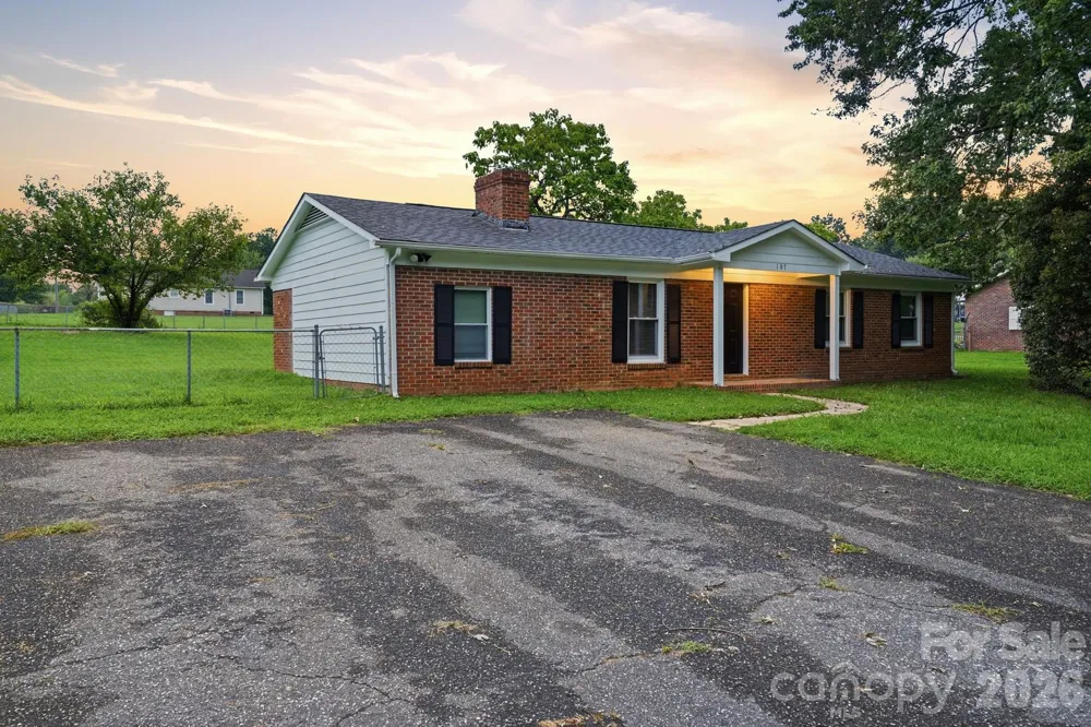 107 Bain Road Kings Mountain, NC 28086