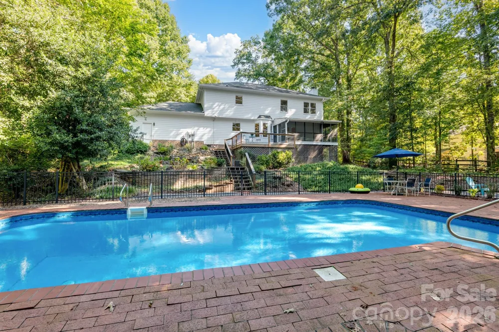 5607 Manchester Avenue Harrisburg, NC 28075