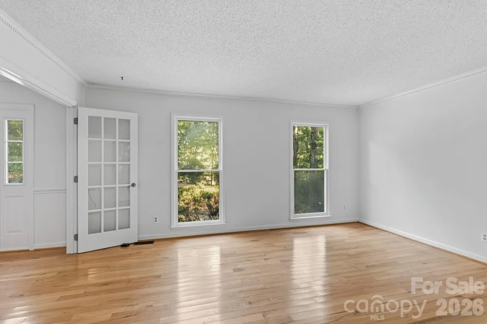5607 Manchester Avenue Harrisburg, NC 28075