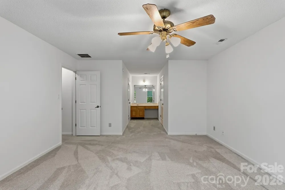 5607 Manchester Avenue Harrisburg, NC 28075