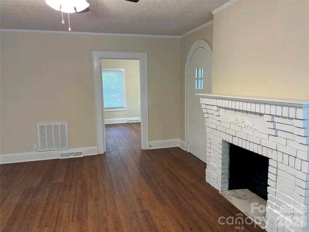 1613 Boy Scout Road Lincolnton, NC 28092