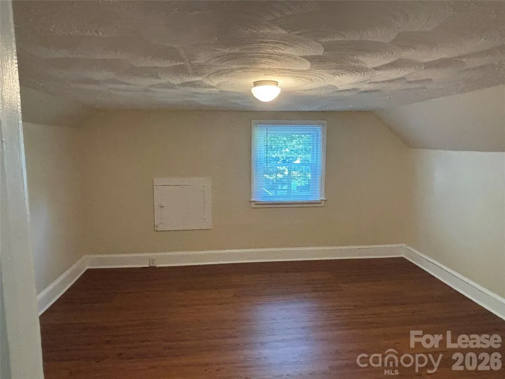 1613 Boy Scout Road Lincolnton, NC 28092