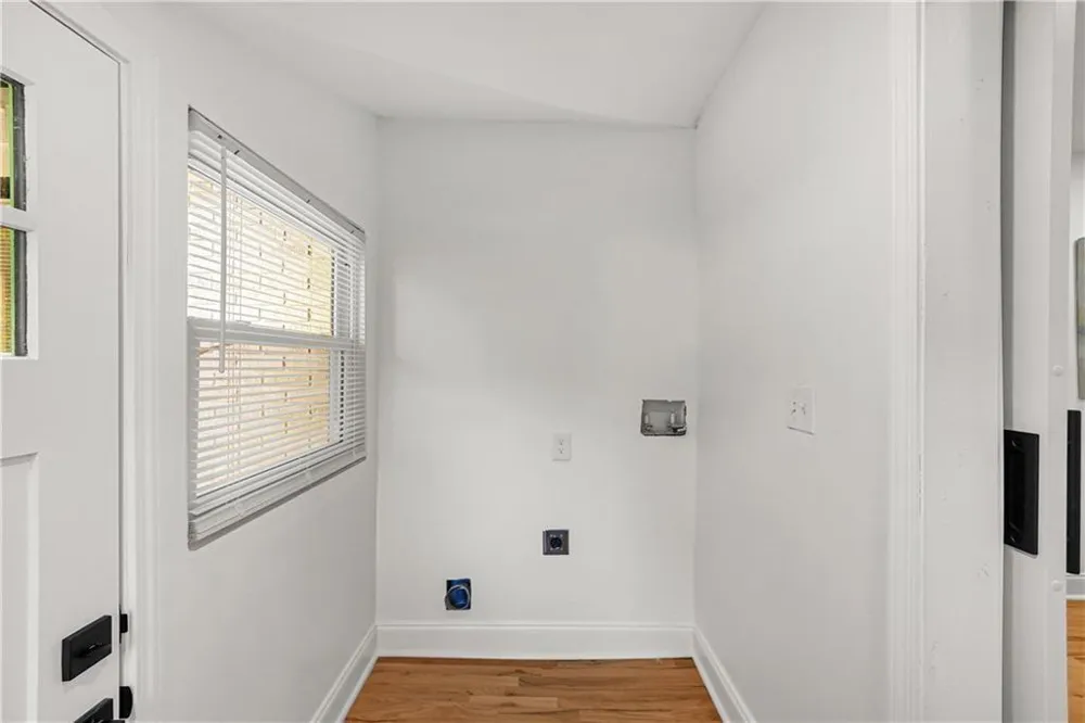1023 Byron Drive SW Atlanta, GA 30310