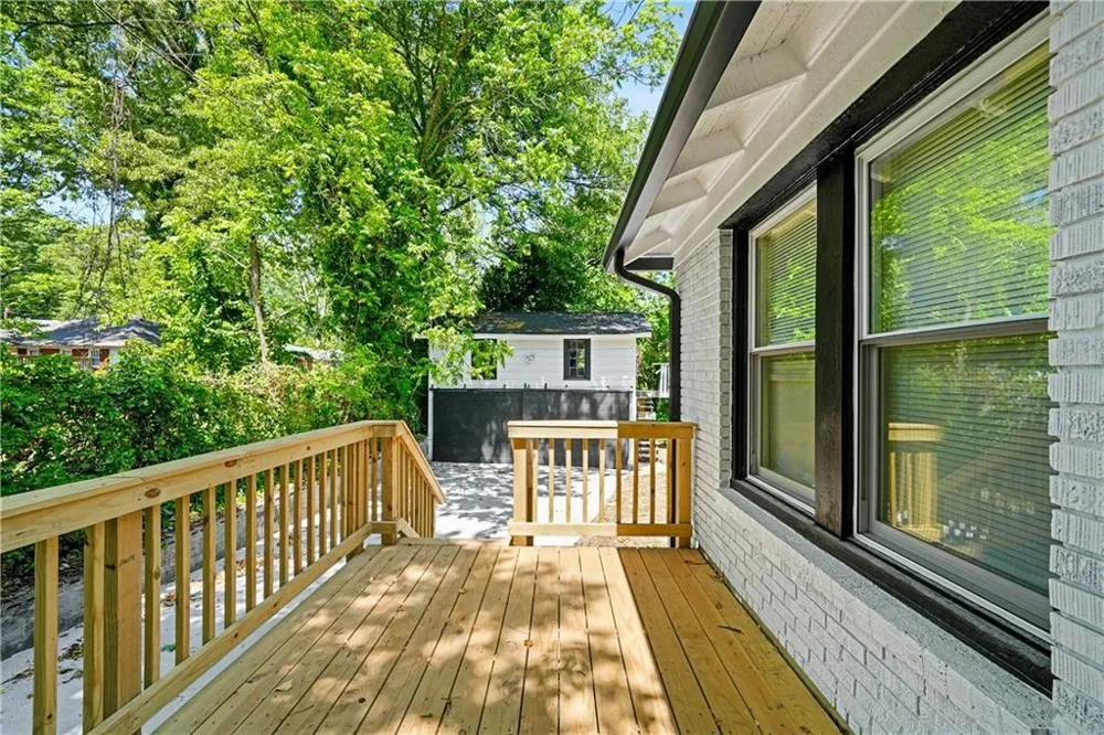 1023 Byron Drive SW Atlanta, GA 30310
