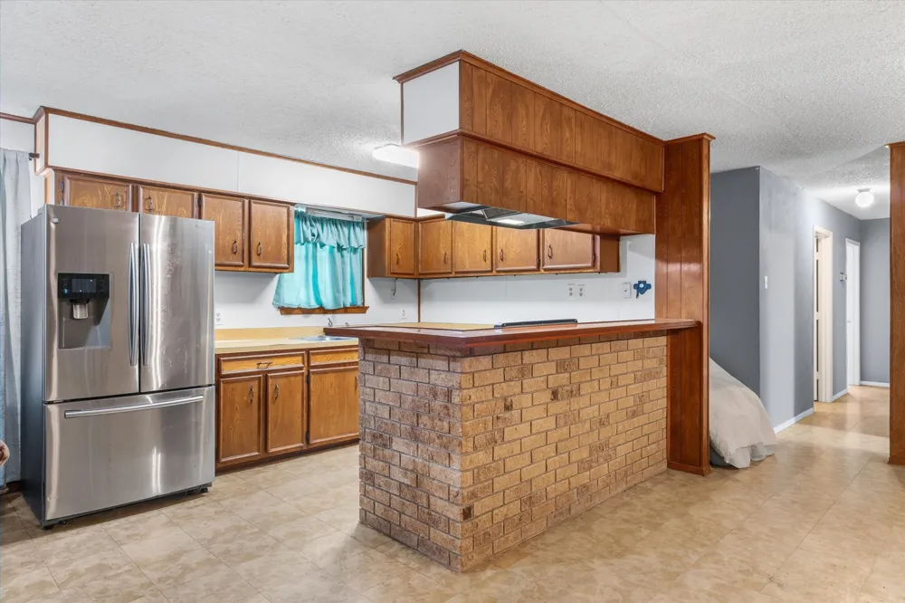 1185 Vz County Road 3822 Wills Point, TX 75169