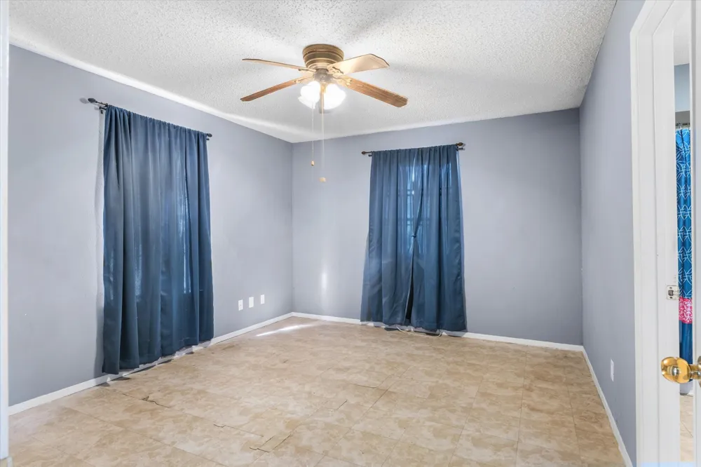 1185 Vz County Road 3822 Wills Point, TX 75169