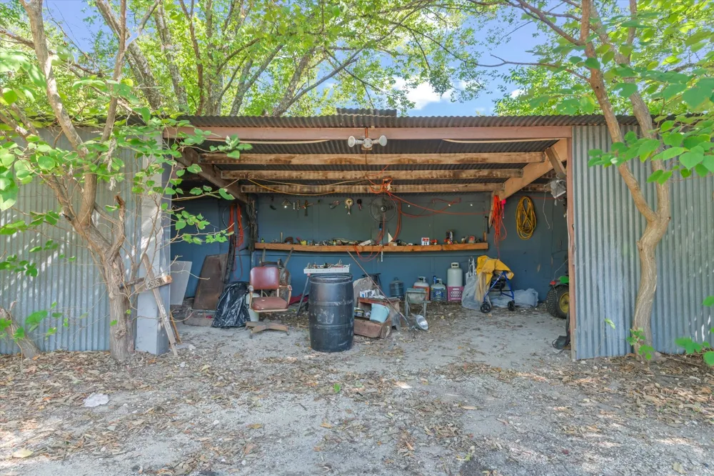 1185 Vz County Road 3822 Wills Point, TX 75169