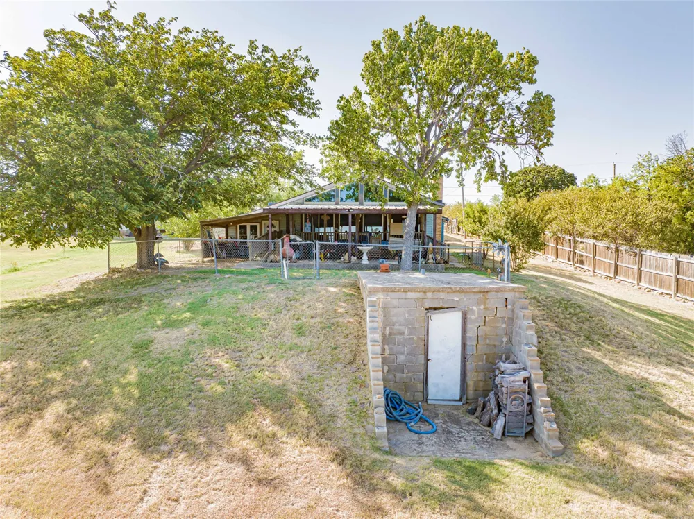 355 County Road 221 Breckenridge, TX 76424