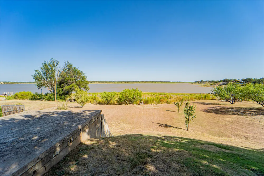 355 County Road 221 Breckenridge, TX 76424