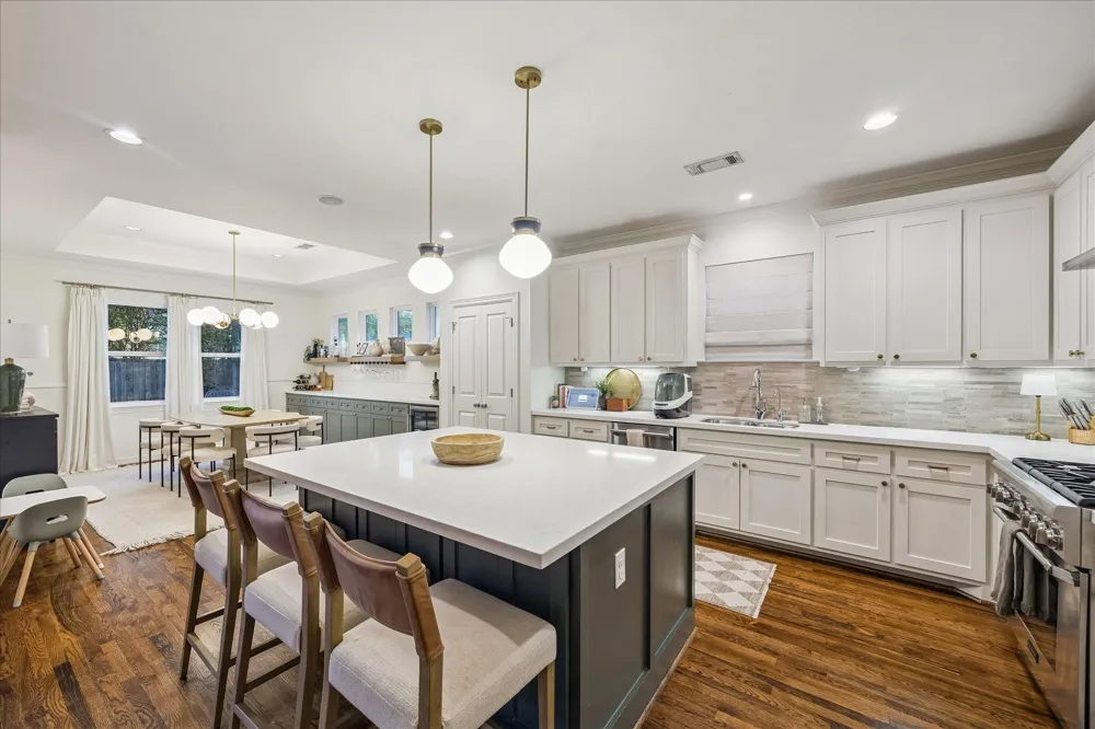 1329 Richelieu Lane Houston, TX 77018