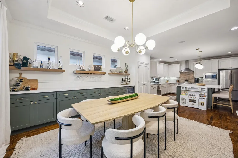 1329 Richelieu Lane Houston, TX 77018