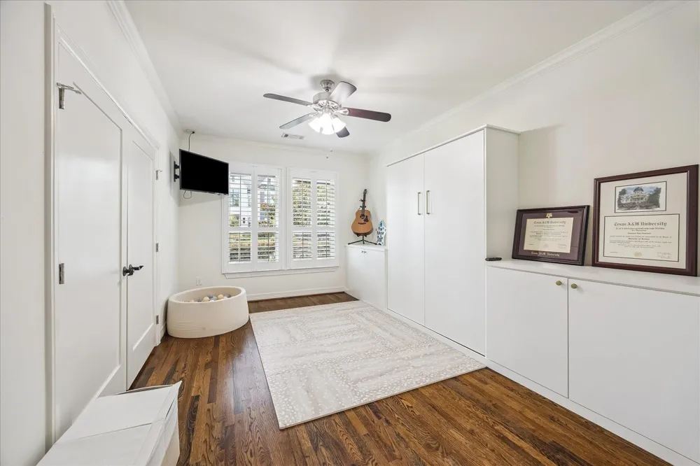 1329 Richelieu Lane Houston, TX 77018