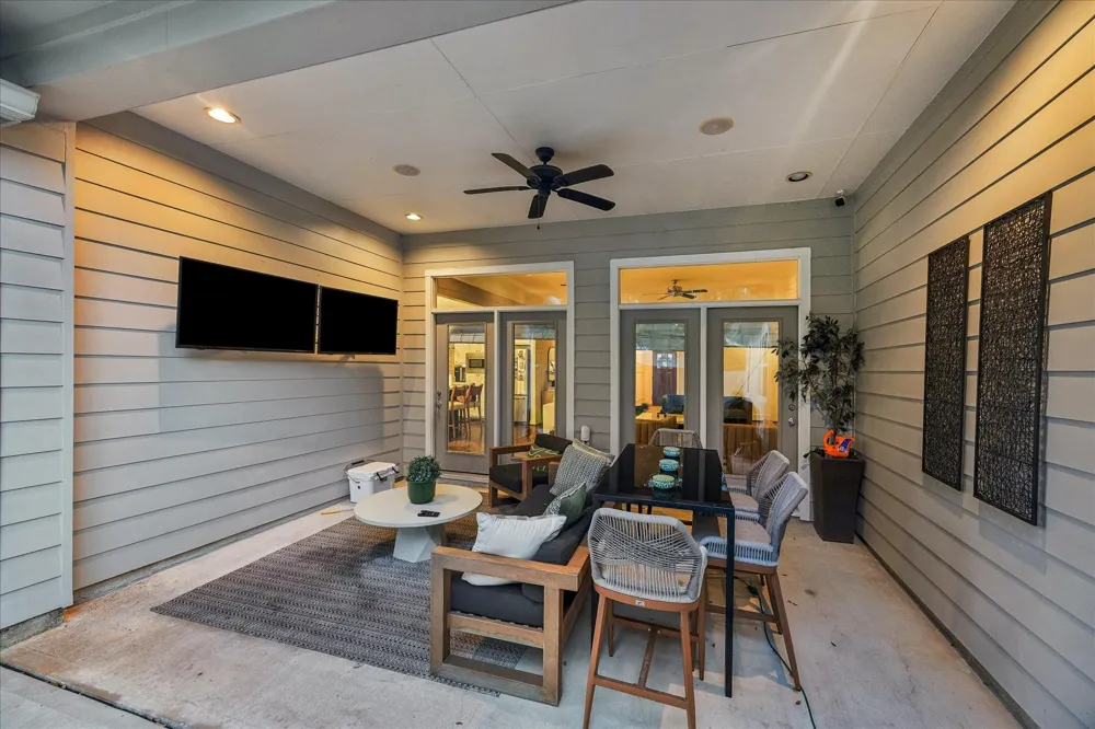 1329 Richelieu Lane Houston, TX 77018