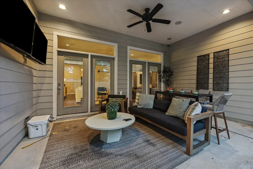 1329 Richelieu Lane Houston, TX 77018