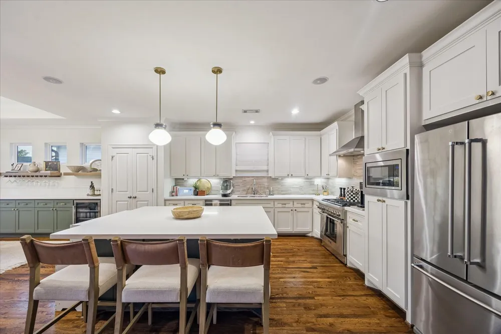 1329 Richelieu Lane Houston, TX 77018