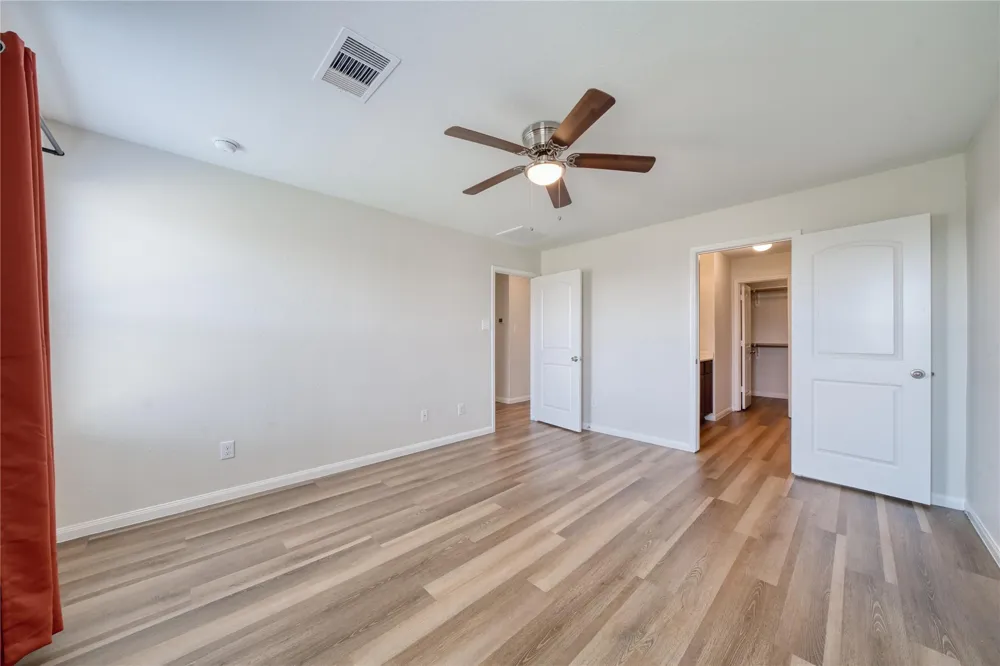 5735 Rainbow Road Cove, TX 77523