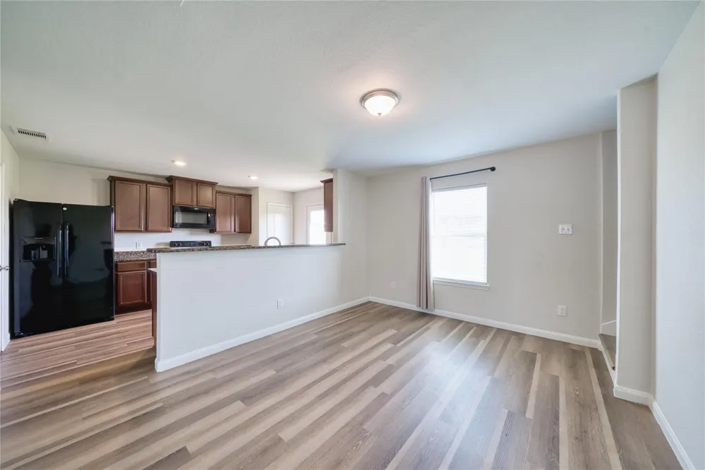 5735 Rainbow Road Cove, TX 77523