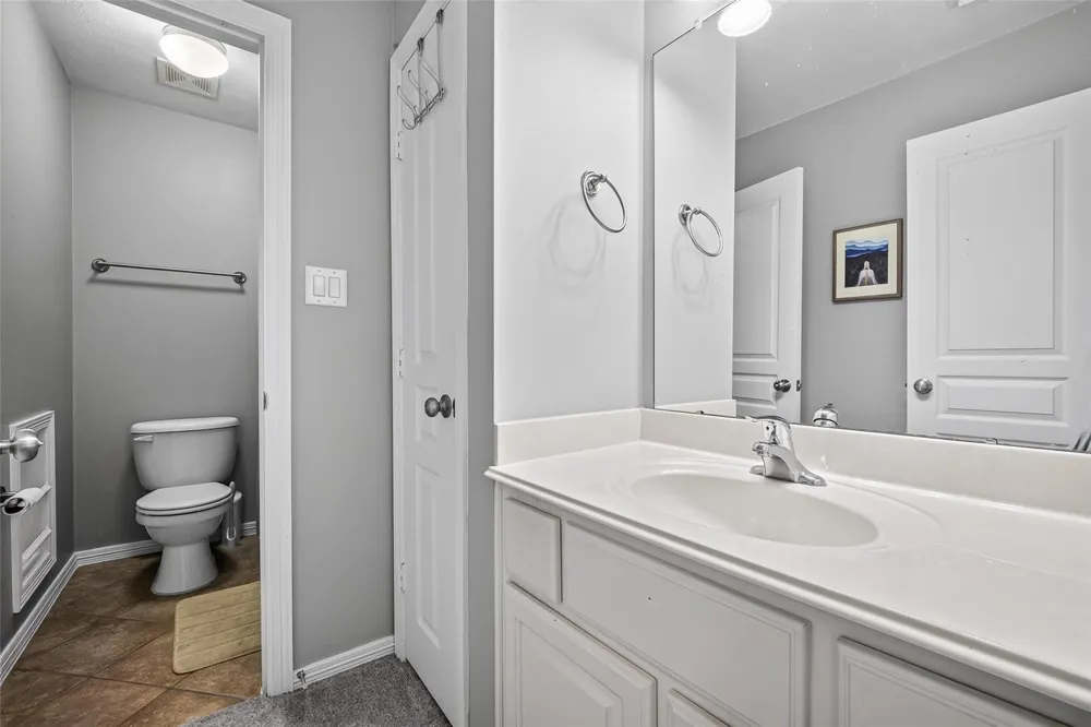 5425 Kiam Street Houston, TX 77007