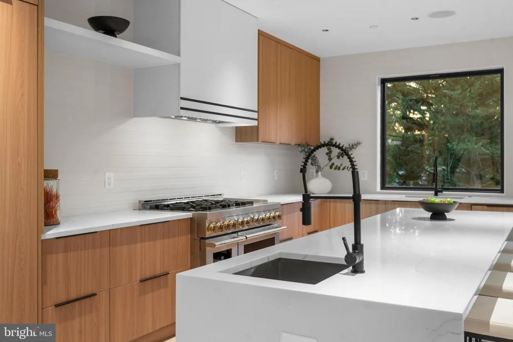 4902 GREENWAY DRIVE Bethesda, MD 20816