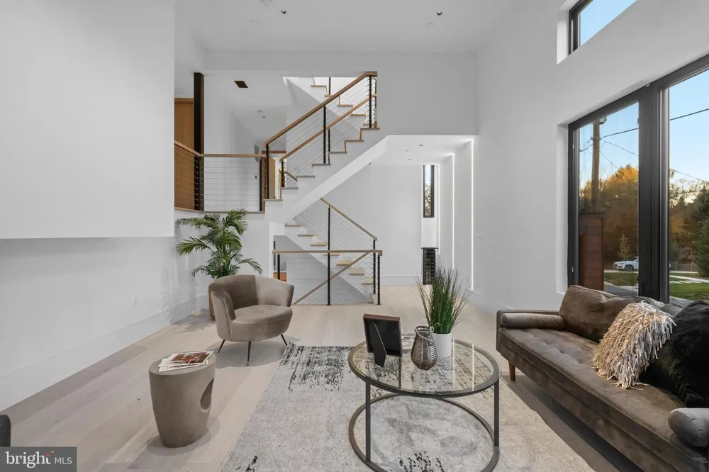 4902 GREENWAY DRIVE Bethesda, MD 20816
