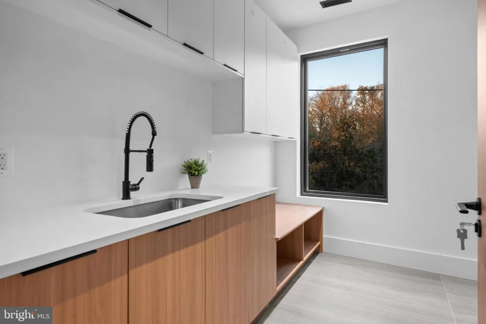 4902 GREENWAY DRIVE Bethesda, MD 20816