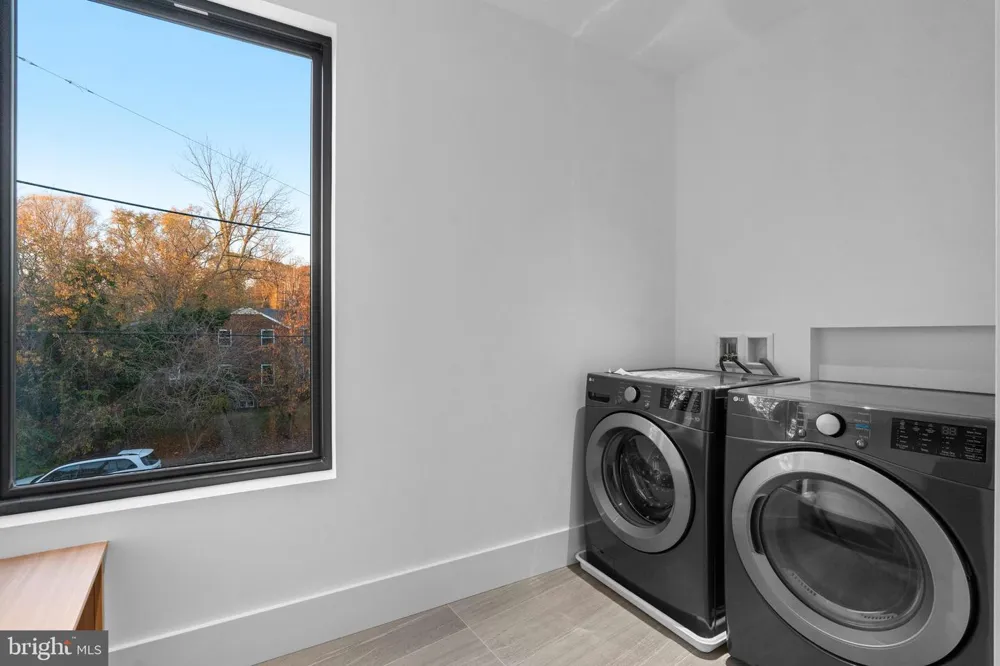 4902 GREENWAY DRIVE Bethesda, MD 20816
