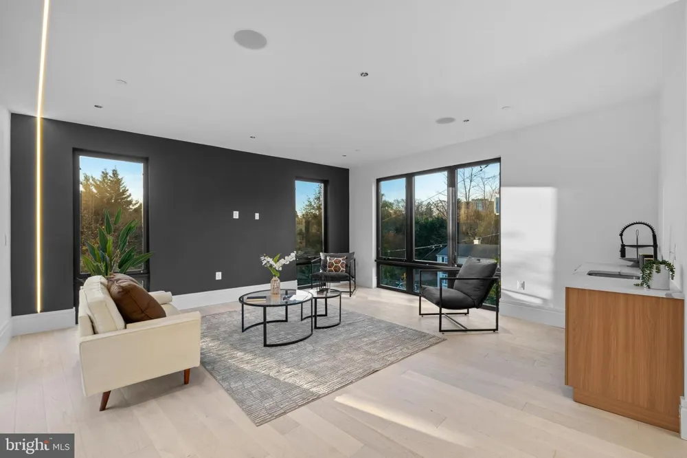 4902 GREENWAY DRIVE Bethesda, MD 20816