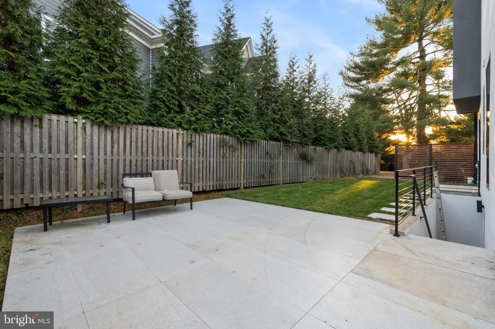 4902 GREENWAY DRIVE Bethesda, MD 20816