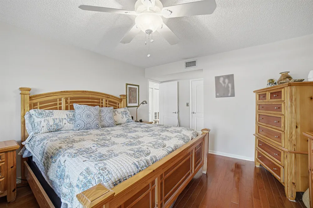 3200 OCEAN DRIVE #104 Hollywood, FL 33019