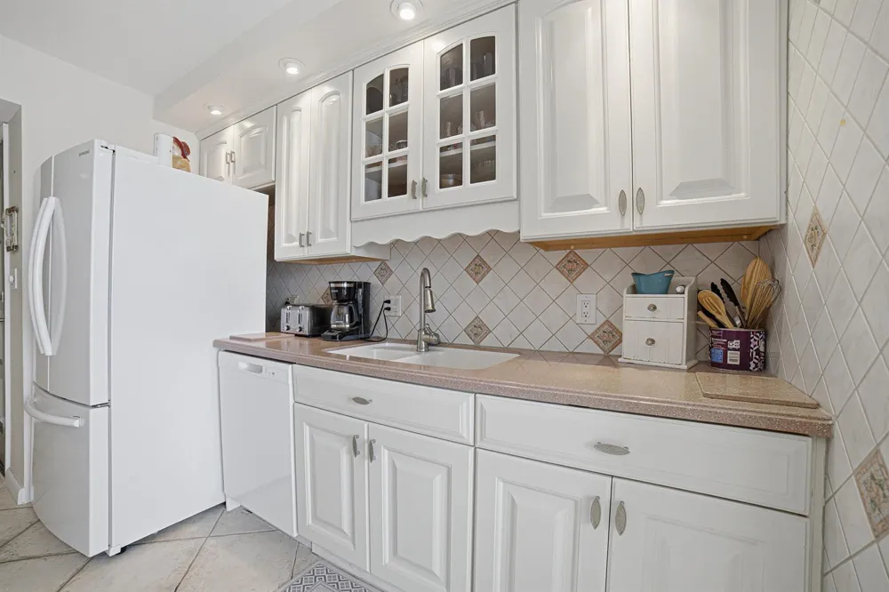 3200 OCEAN DRIVE #104 Hollywood, FL 33019