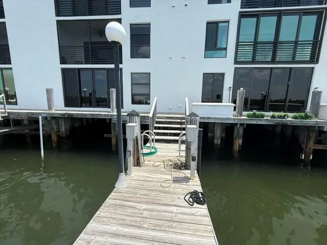 3200 OCEAN DRIVE #104 Hollywood, FL 33019