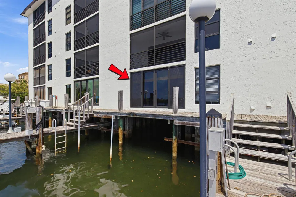 3200 OCEAN DRIVE #104 Hollywood, FL 33019