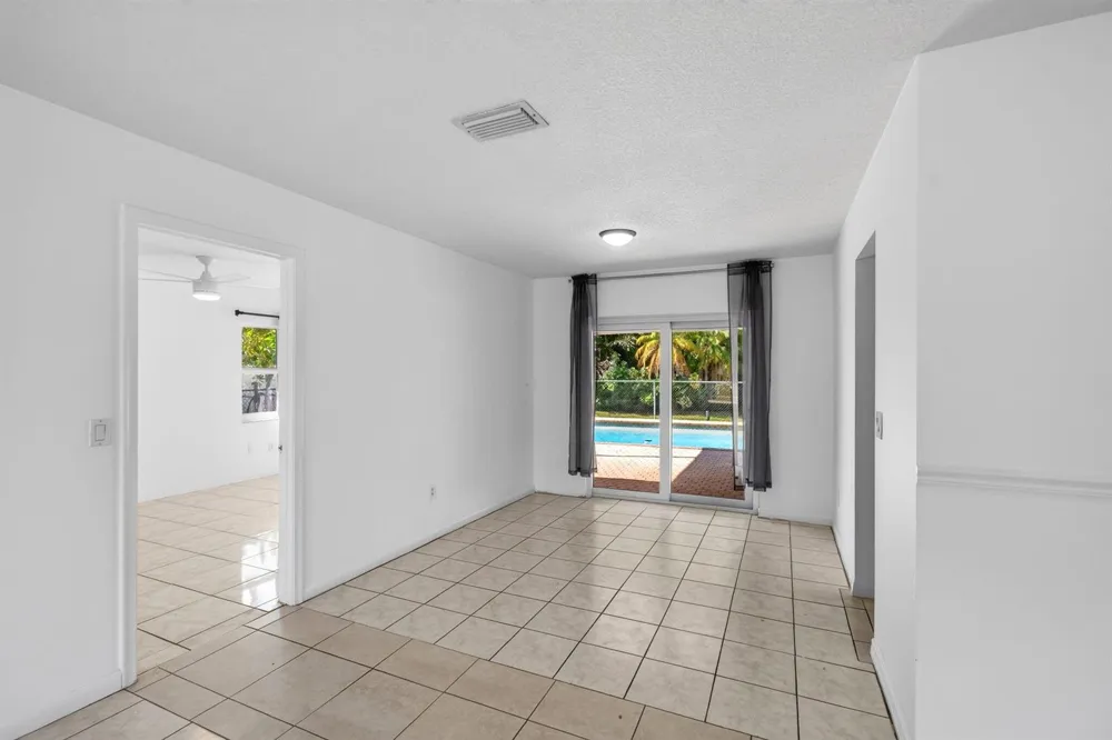 4760 BISON STREET Boca Raton, FL 33428