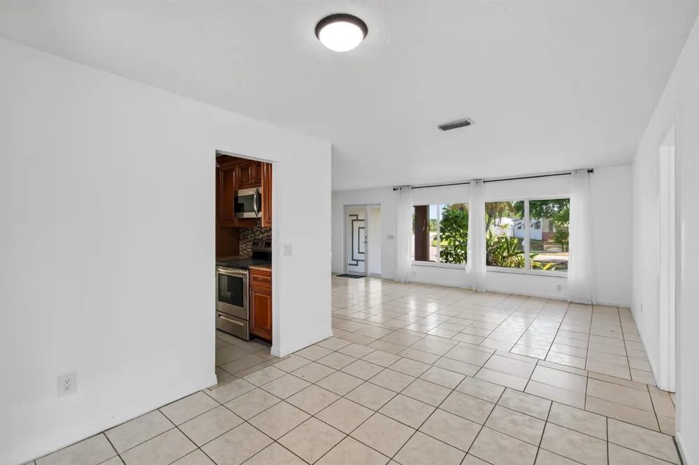 4760 BISON STREET Boca Raton, FL 33428