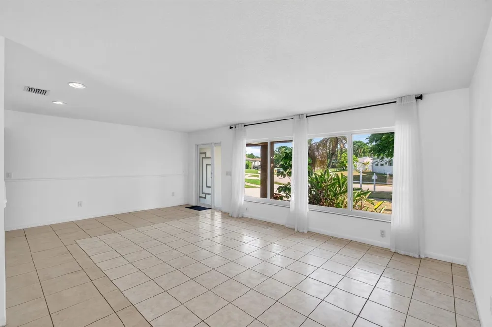 4760 BISON STREET Boca Raton, FL 33428