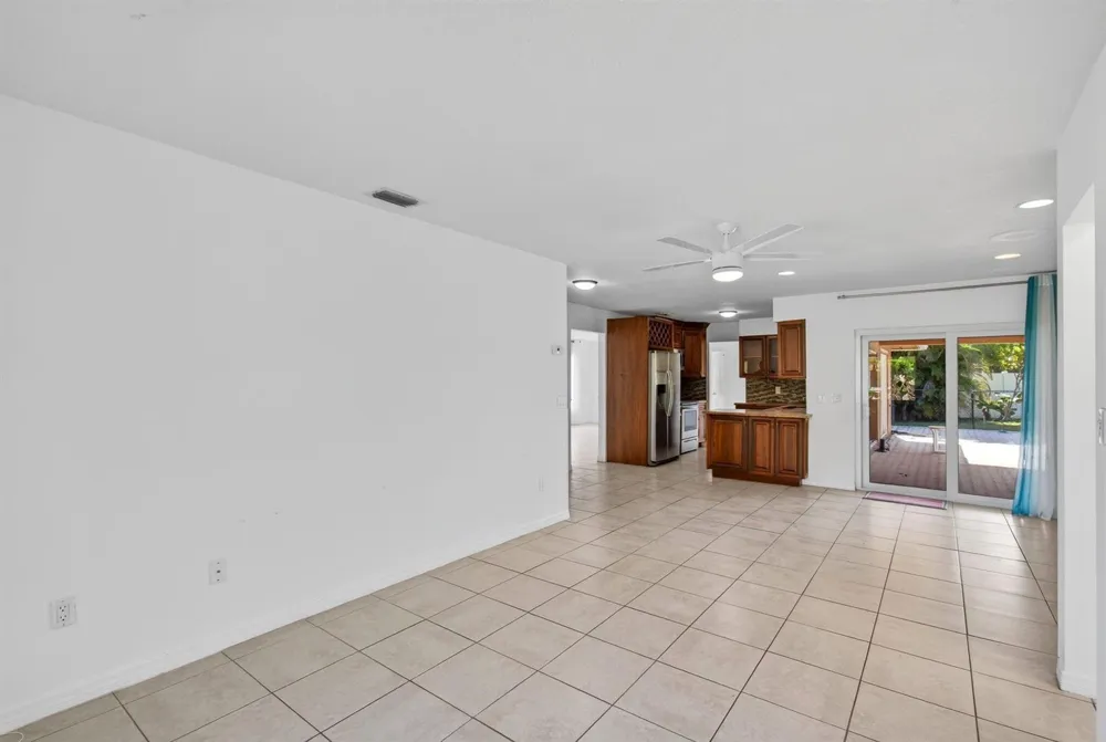 4760 BISON STREET Boca Raton, FL 33428