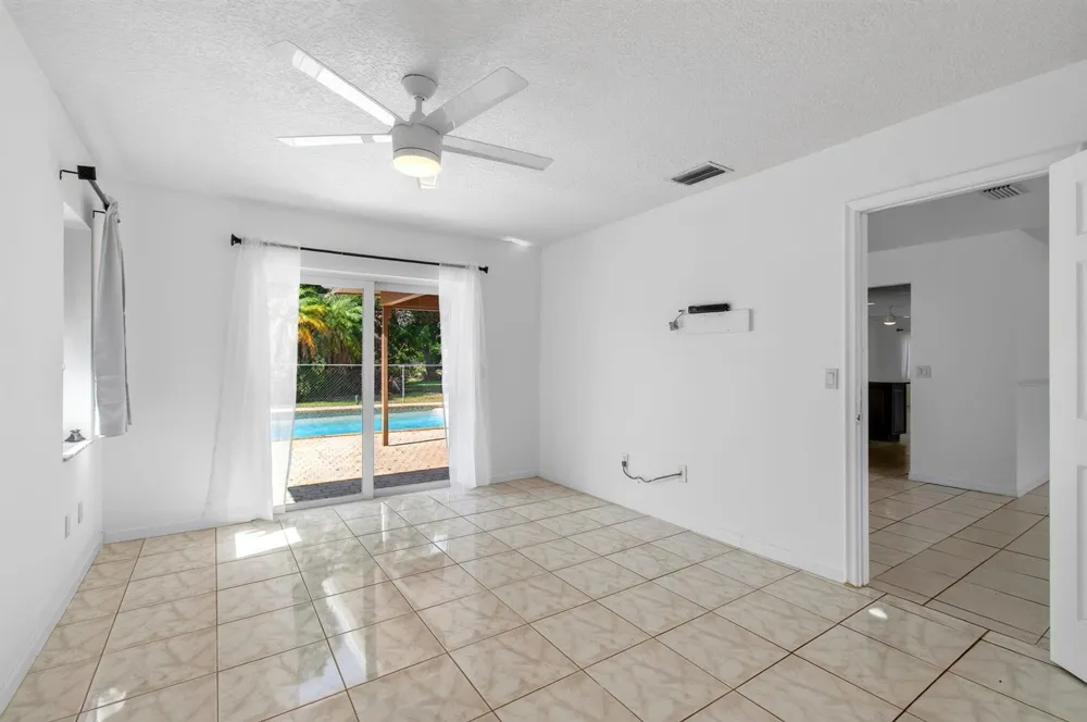 4760 BISON STREET Boca Raton, FL 33428