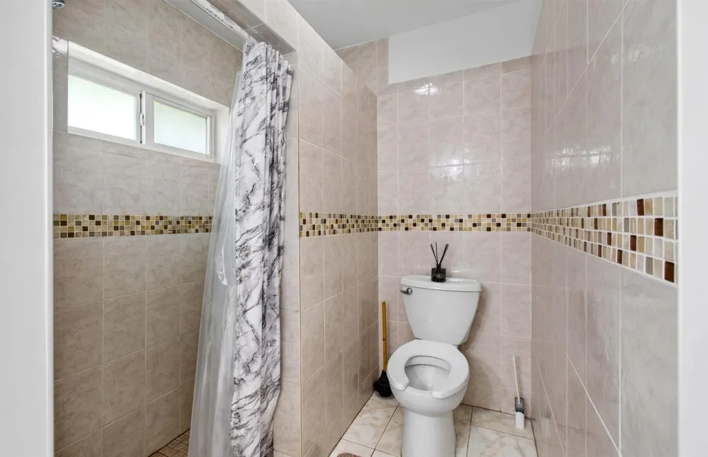 4760 BISON STREET Boca Raton, FL 33428