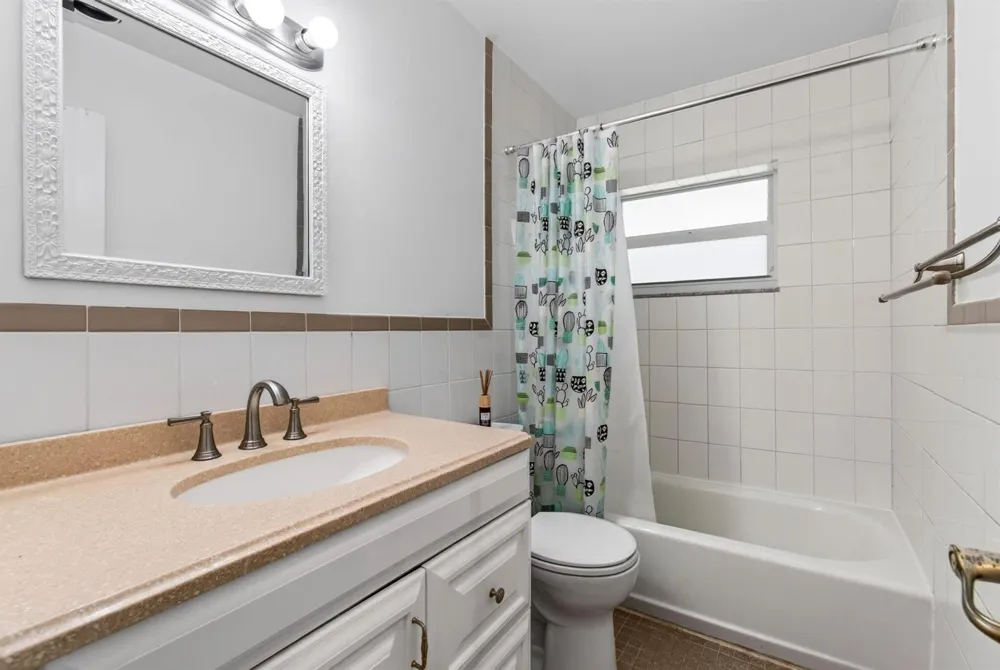 4760 BISON STREET Boca Raton, FL 33428