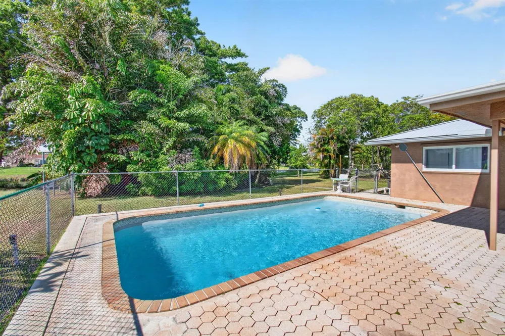 4760 BISON STREET Boca Raton, FL 33428